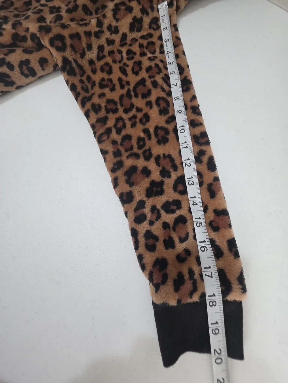 Juicy Couture S/M Leopard Print Plush Hooded Sleepwear Sherpa Lounge Dress